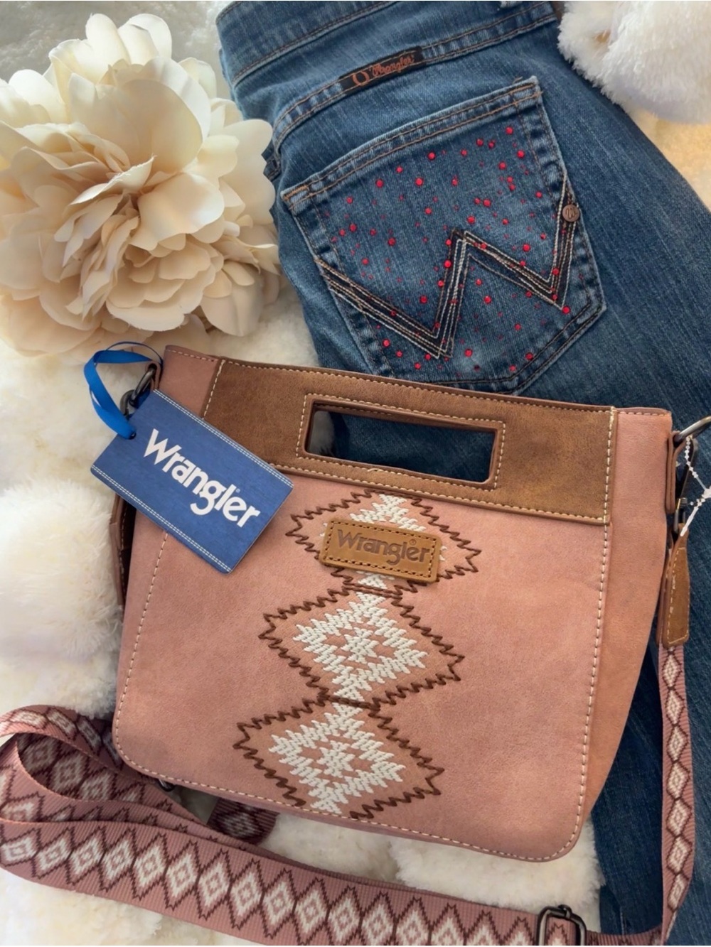 NWT Wrangler Montana West Pink Aztec Crossbody Bag